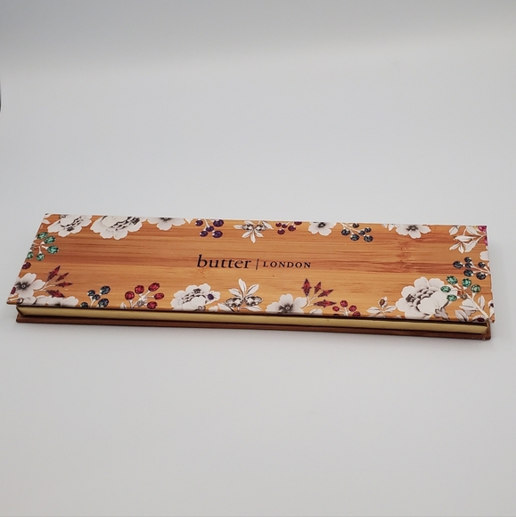 Butter London - "Natural Goddess" Palette - Picture 3 of 4